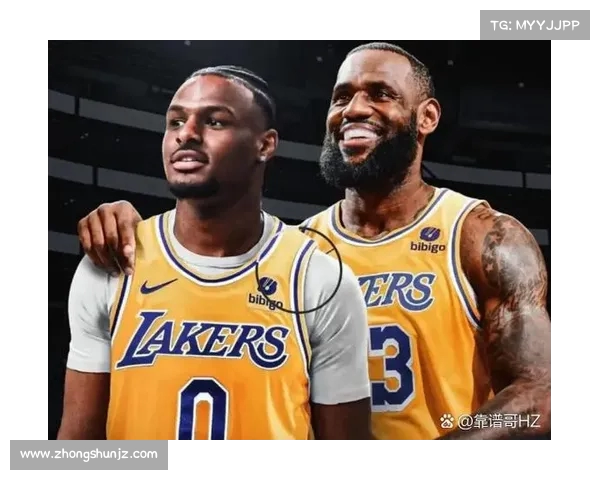 NBA最新动态：詹姆斯确认续约湖人队并携手年轻球员冲击总冠军